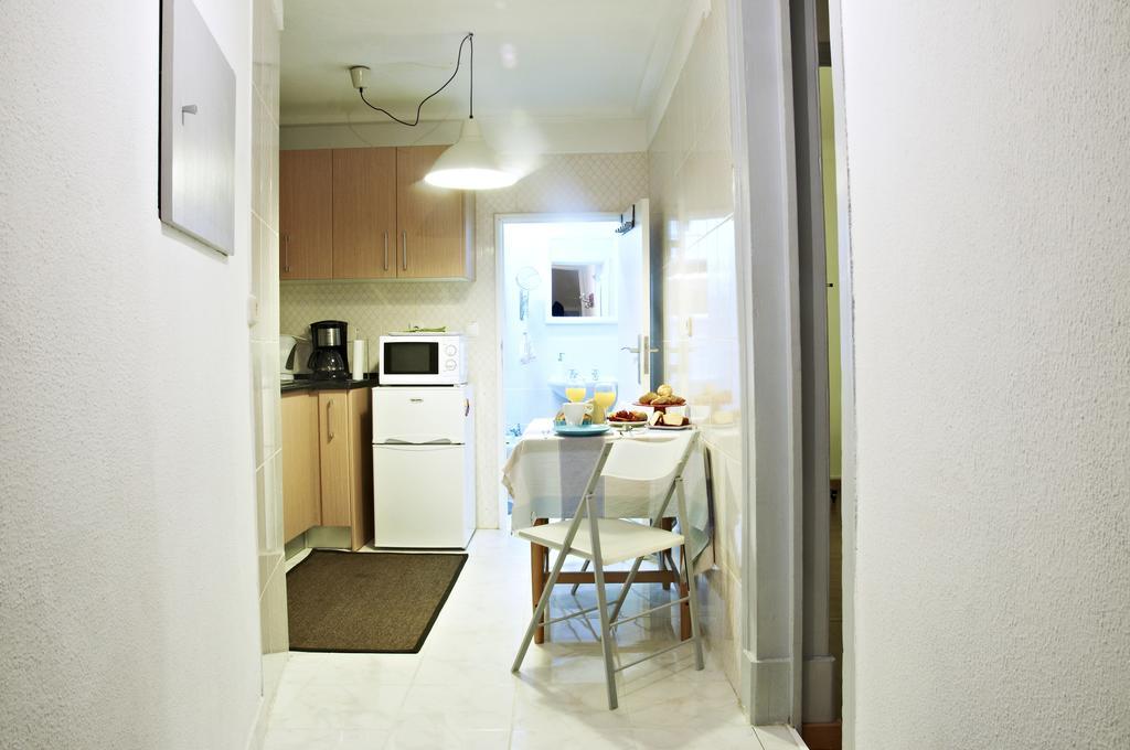 Ferienwohnung Downtown Doll'S House Lissabon Zimmer foto